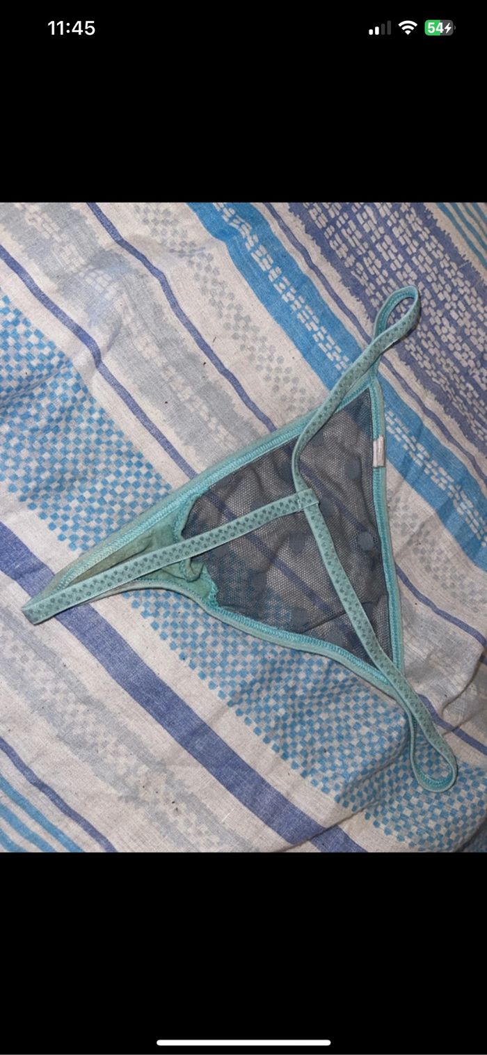 String vert turquoise