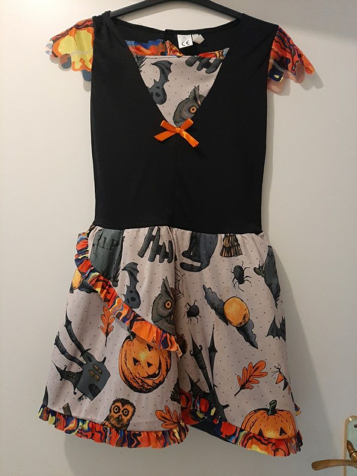 Robe Halloween taille 10 ans