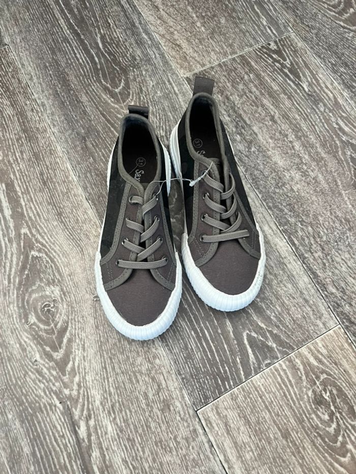 Chaussures neuve orchestra taille 31