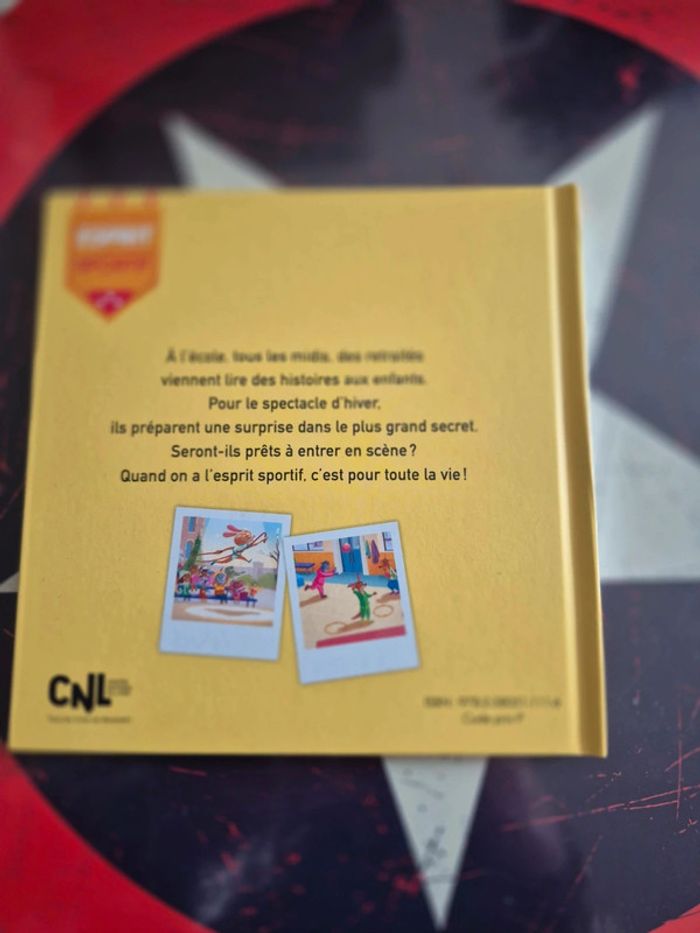 Livre Le spectacle de gymnastique - photo numéro 2