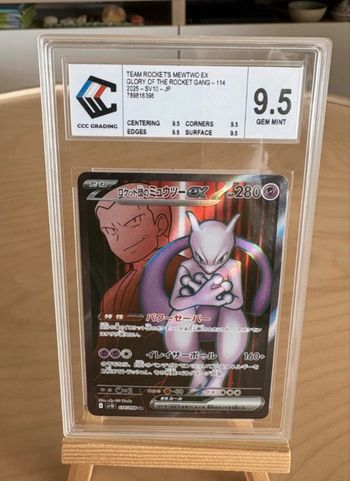 Mewtwo de la Team Rocket 114 Grade