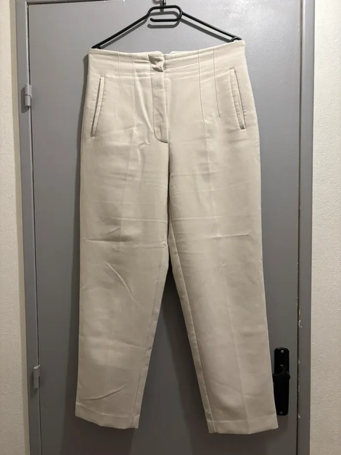 Pantalon beige Zara