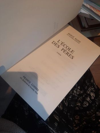 Livre école des pères p j