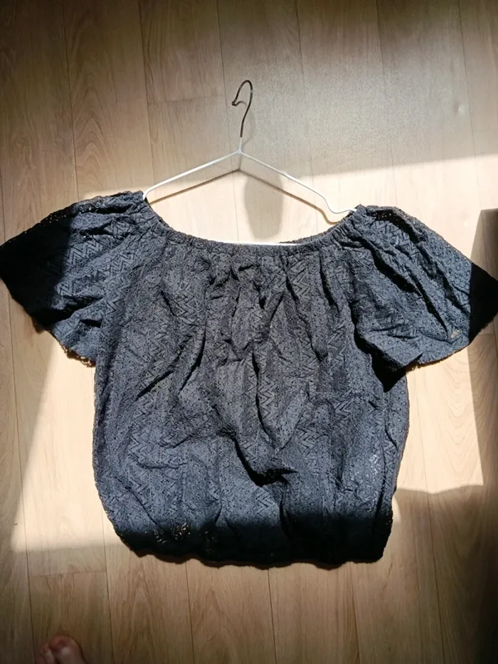 Petit haut noir