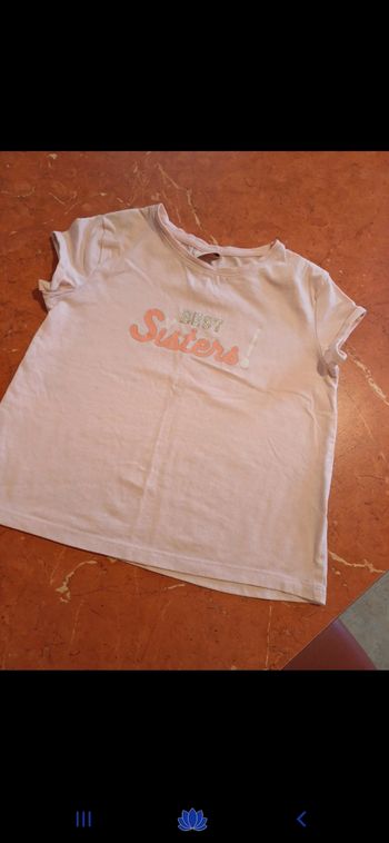 T.shirt fille taille 5 ans