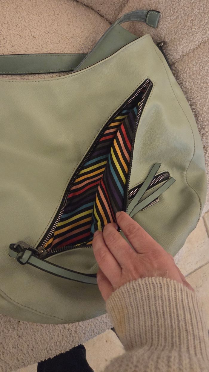 Sac Little Marcel vert sauge – grand format cabas – doublure rayée iconique  – excellent état comme neuf - photo numéro 8