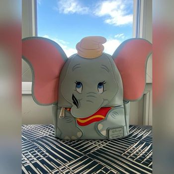Loungefly Dumbo 
