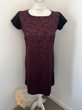 Robe bordeaux et noire miss capitain M