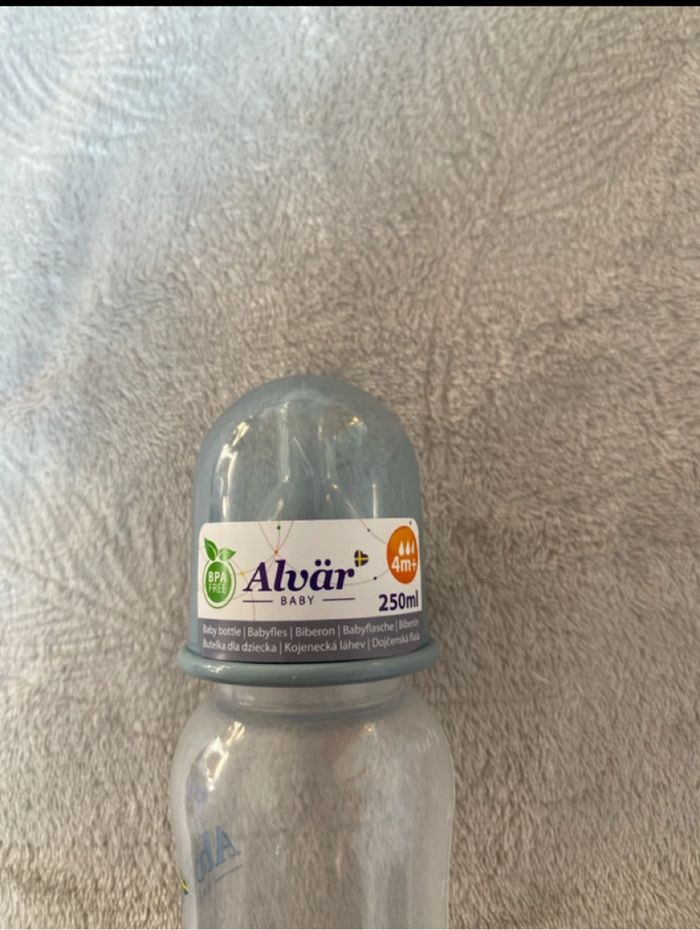 4 biberons 250ML - photo numéro 3