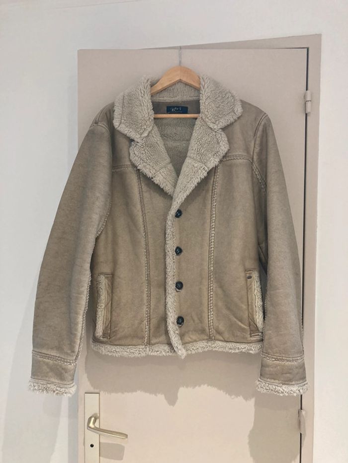 Veste peau (cuir) - photo numéro 2