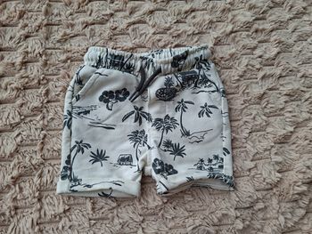 Short Taille 3 mois / 60cm