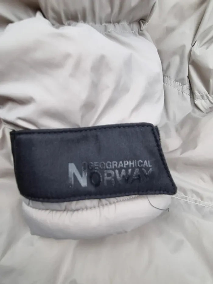Doudoune Geographical Norway Gris Clair – Taille L Femme (mesures en photos) - photo numéro 7