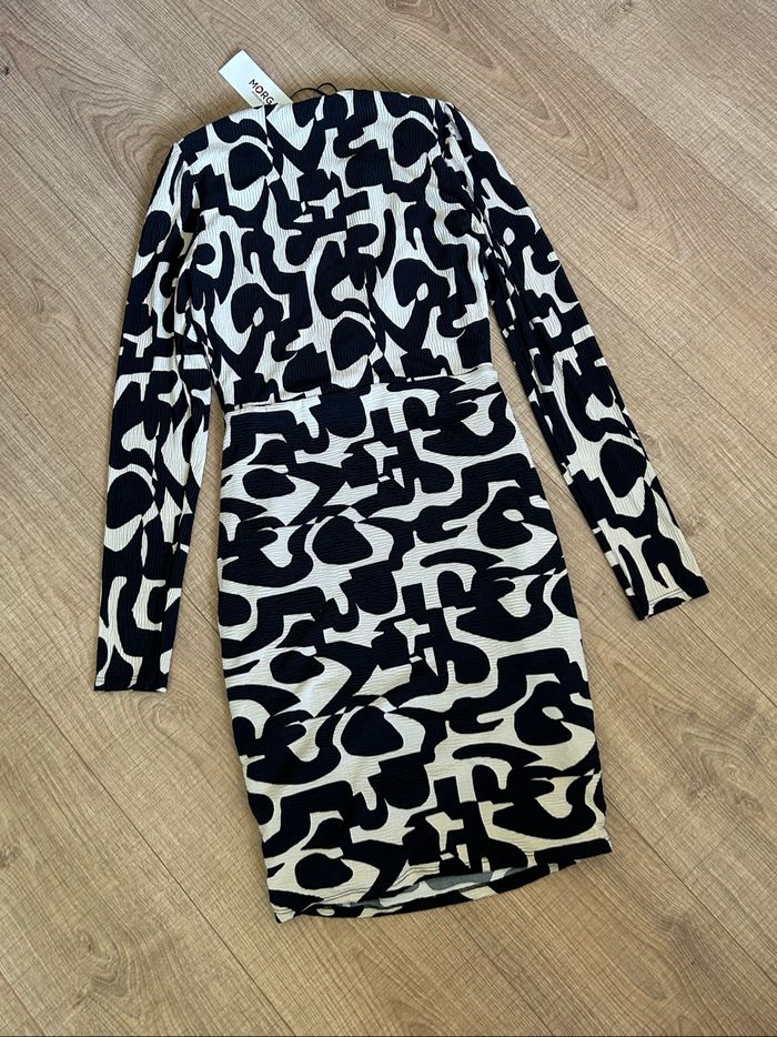 Robe noire et écrue neuve à manches longues Morgan taille 34 - photo numéro 8