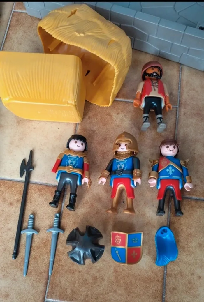 Playmobil 6006 chevalier du lion impérial plus pièces château fort - photo numéro 2