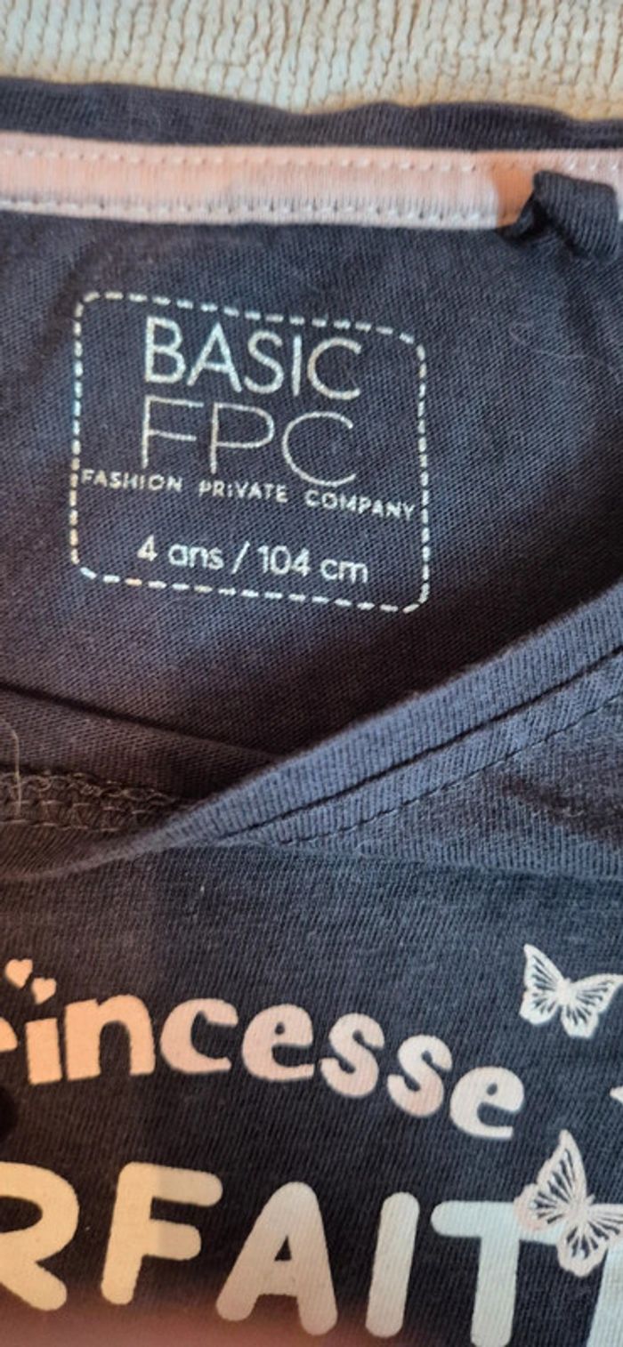 Tee shirt - photo numéro 2