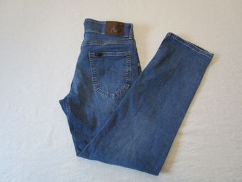 Jean homme LEE Extreme Motion coupe Straight Tapered Taille 42 W33 L32 Bleu (J262)