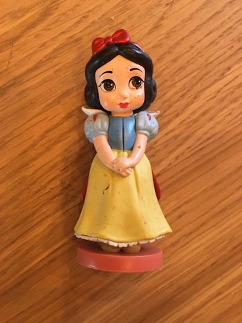 Personnage figurine Blanche Neige Disney Animators Collection