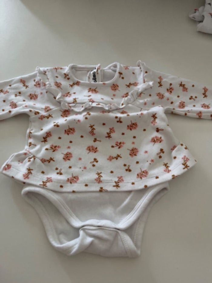T-shirt body