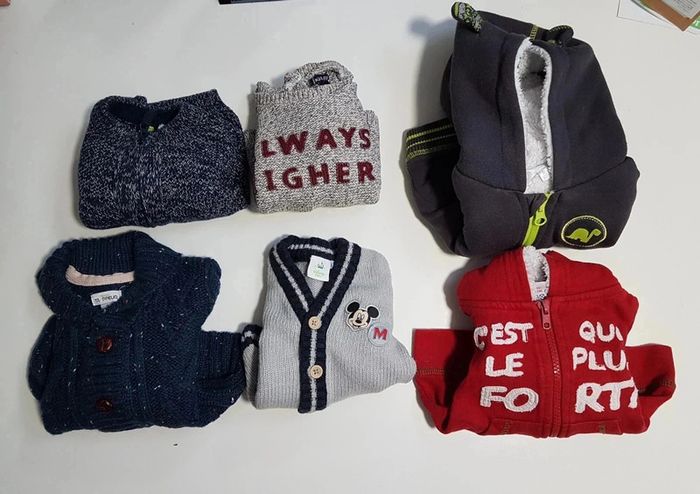 6 vestes, pull, gilets garçon 3 mois (prix à la pièce)