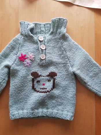 Pull fille 6mois /9mois 