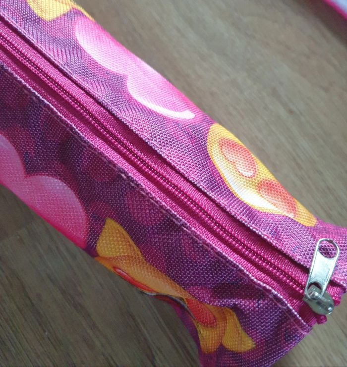 📚 Trousse smiley emoji #emyfleury_scolaire - photo numéro 2