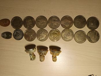 Mini collection de médailles sur les monuments 🏅 Monnaie de Paris/Médailles et Patrimoine + fèves métal doré des Galettes Pichard