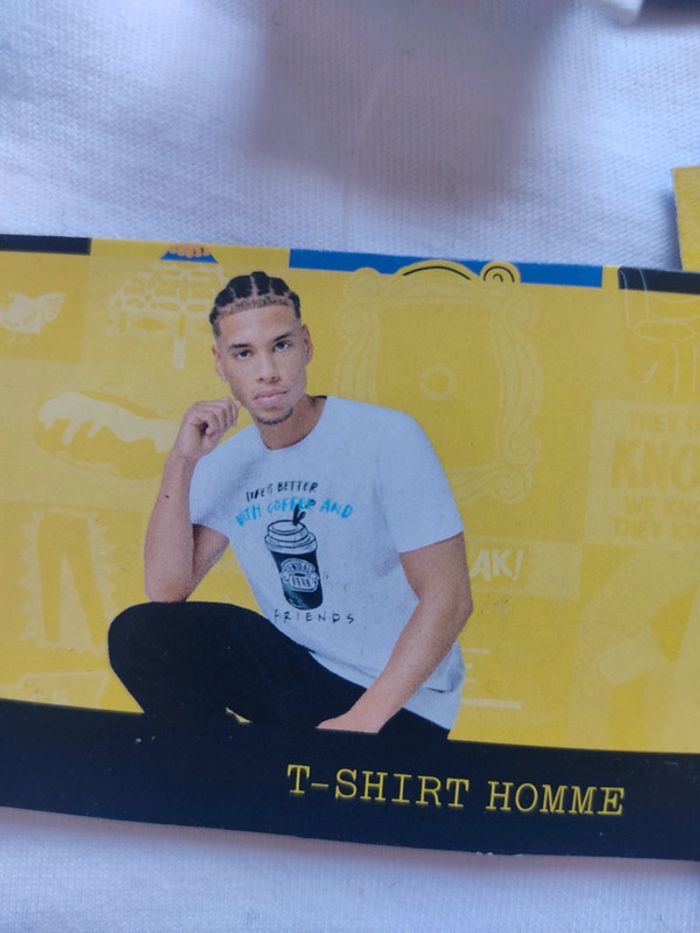 T-shirt homme blanc neuf Friends S Small coton - photo numéro 3