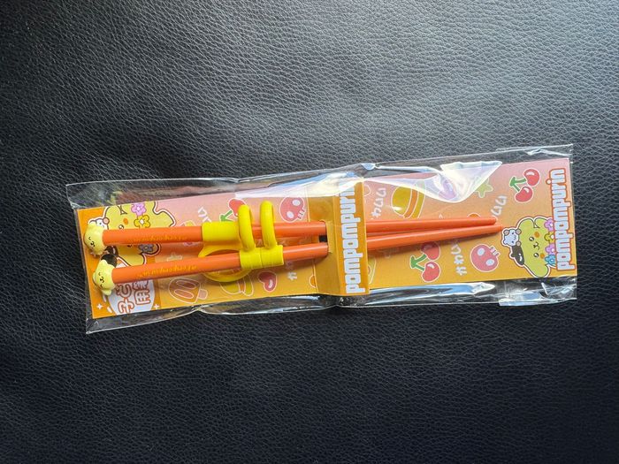 NEUF - Lot de 2 Paires de Baguettes pour Enfants - Aides à l'Apprentissage de la Nourriture - photo numéro 5