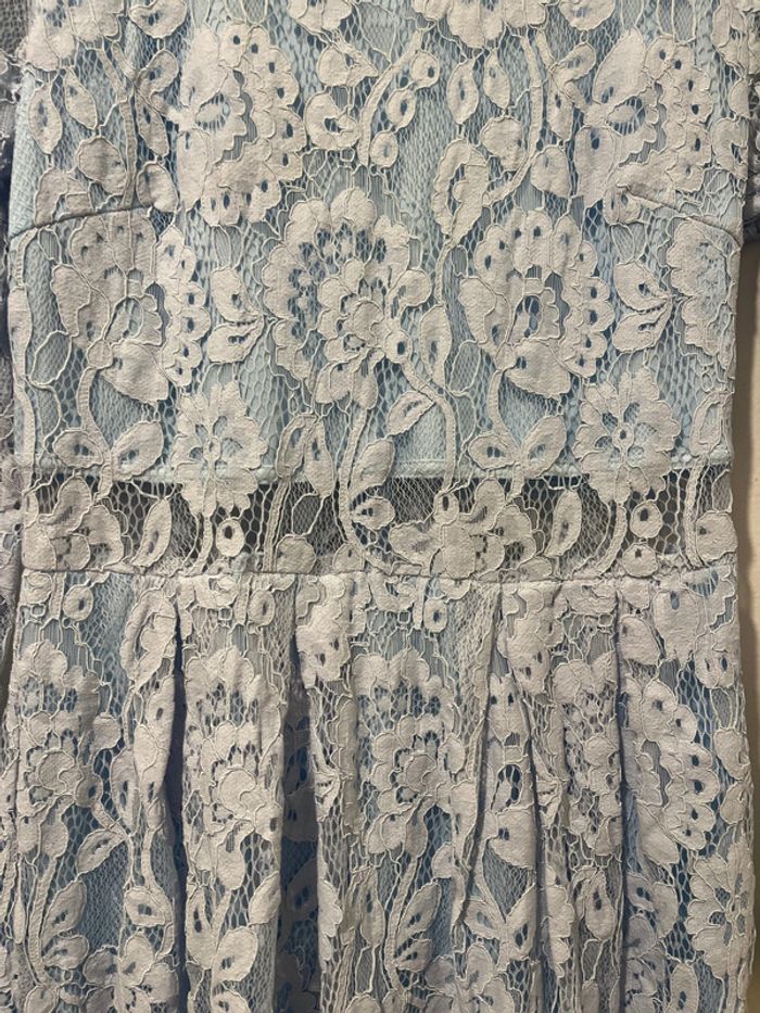Magnifique robe bleue dentelle S manches longues doublée - photo numéro 4
