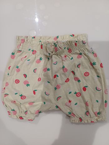 Short taille 12 mois