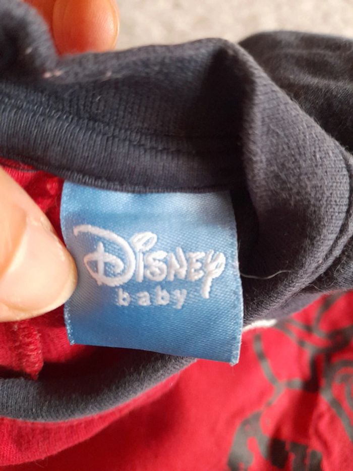 Lot 2 T-shirts Disney - photo numéro 3