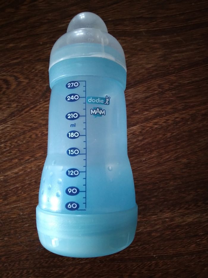 Lot biberon mam - photo numéro 2