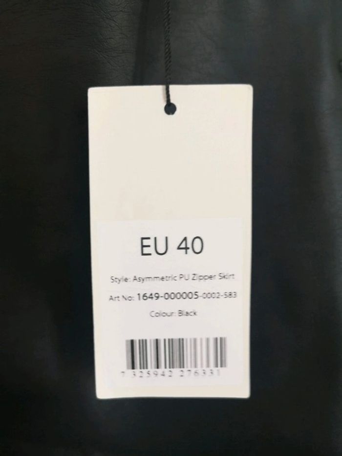 Jupe asymétrique simili cuir - photo numéro 3