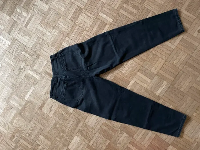 Jean noir taille haute excellent état 🔥 - photo numéro 2