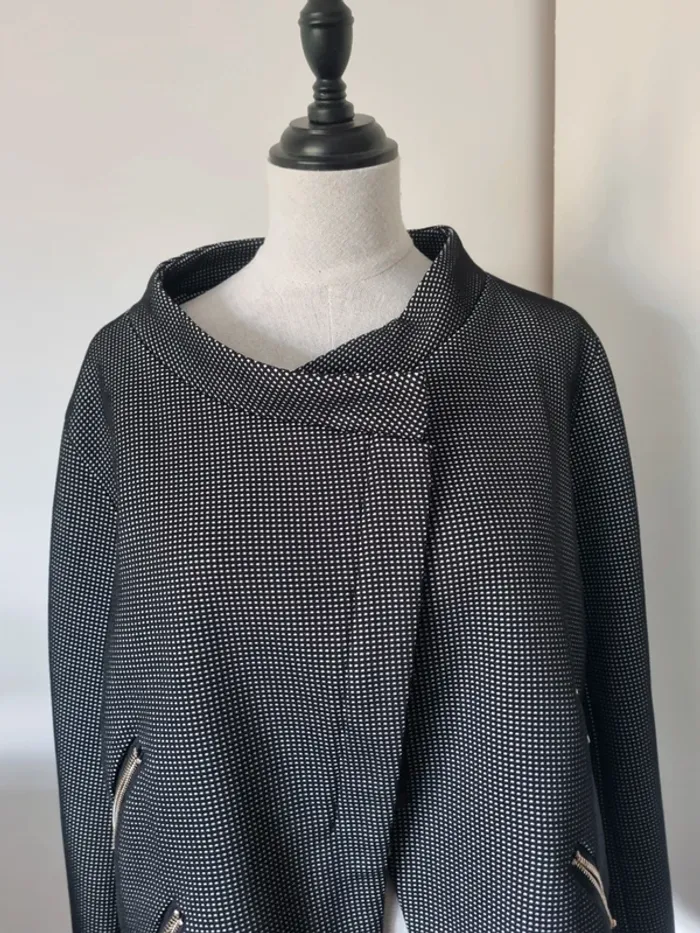 Blouson court argent & noir – Taille L (40) - photo numéro 9