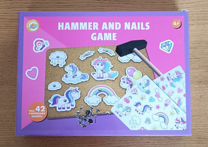 Jeu de clous et marteau avec décor licorne 4 ans + - photo numéro 2