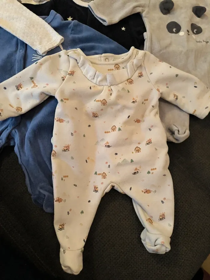 Lot 8 pyjamas - photo numéro 2