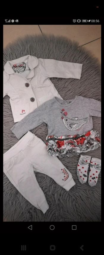 Ensemble catimini 4 pièces 6 mois