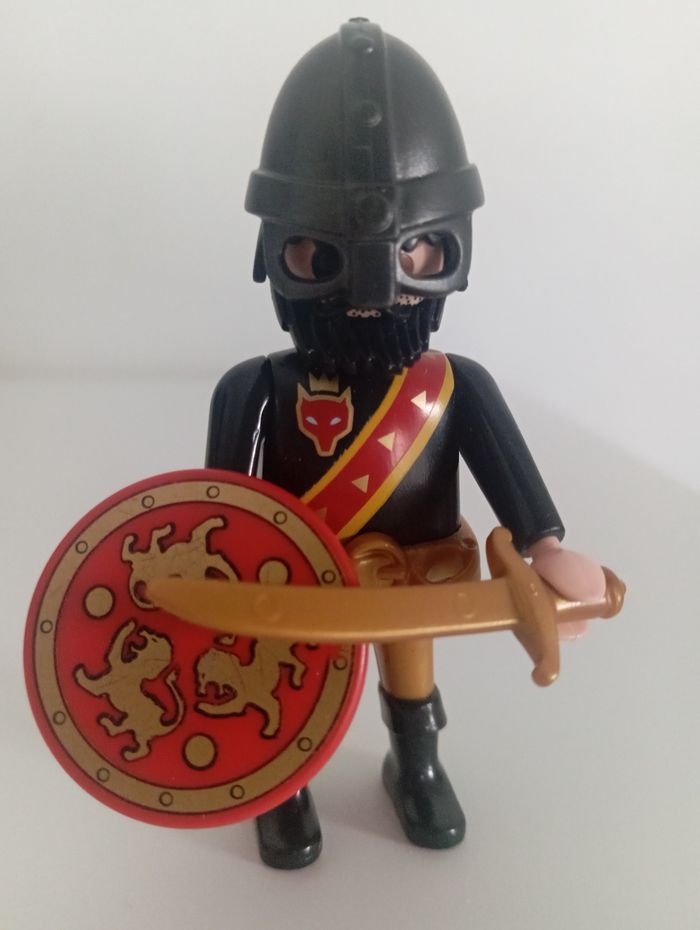 Playmobil chevalier - photo numéro 2