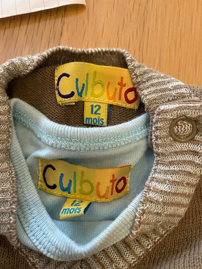 T shirt manches longues et pull sans manches ~ 12 mois - photo numéro 2