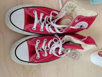 Converse montante rouge Taille 36