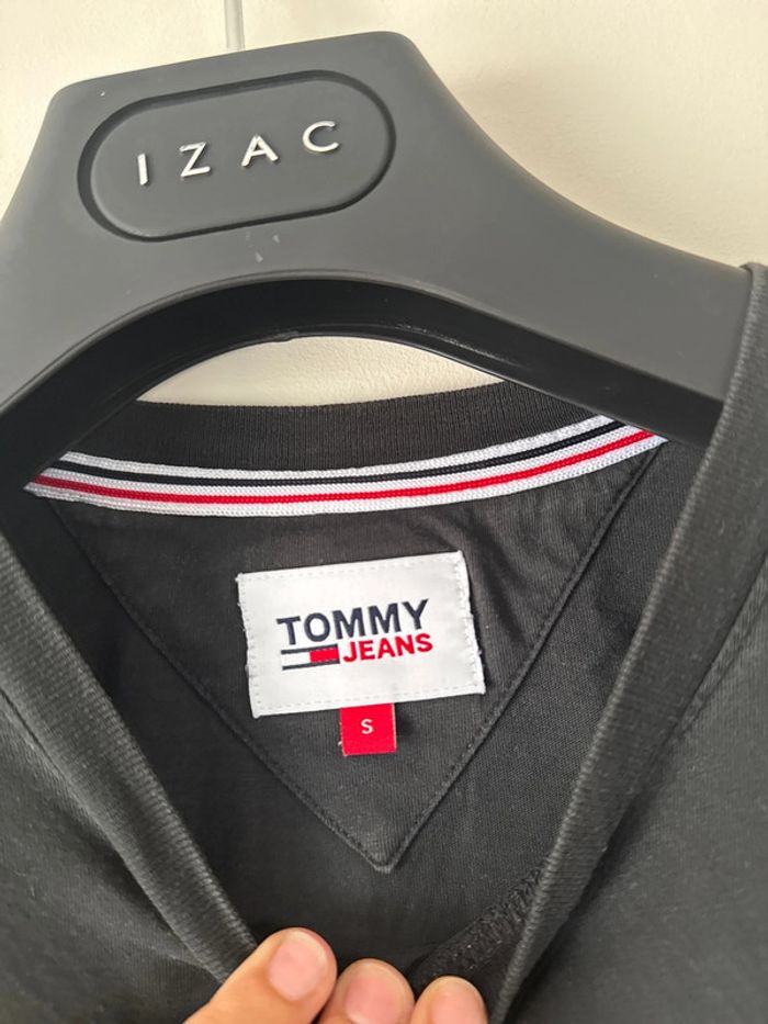 👕 t-shirt homme taille S - tommy jeans - noir - 100% coton - bon état - photo numéro 9