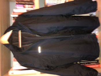 Très joli blouson de marque OUTDOOR