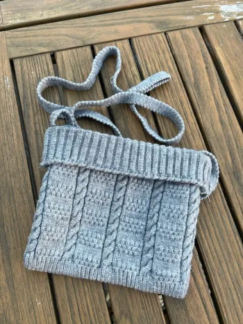 Sac en lainage gris bandoulière