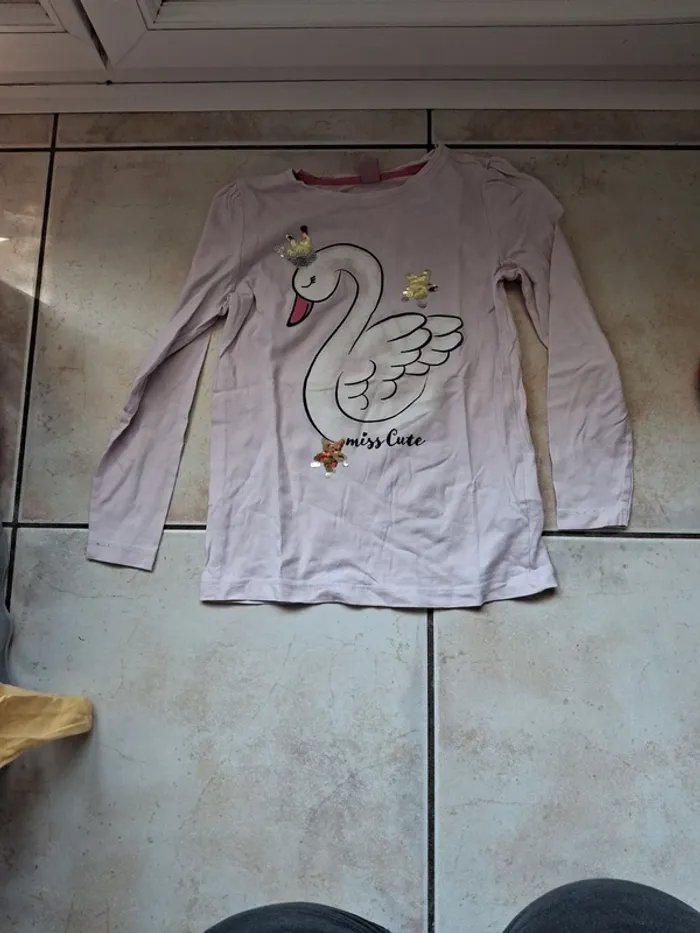 Tee shirt 7 8 ans