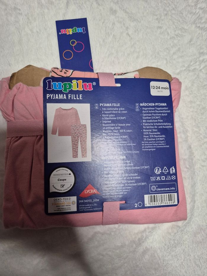 Pyjama 2pieces neuf 24mois - photo numéro 2