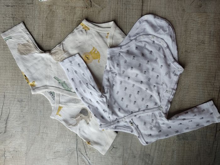 Lot vêtements 1 mois - photo numéro 2