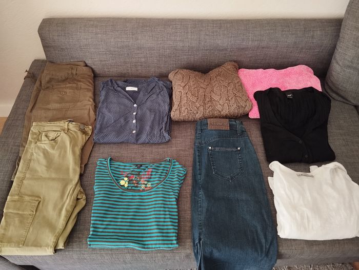 Lot vêtements femme en 40 et 42 - photo numéro 1