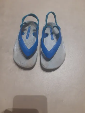 Chaussure piscine