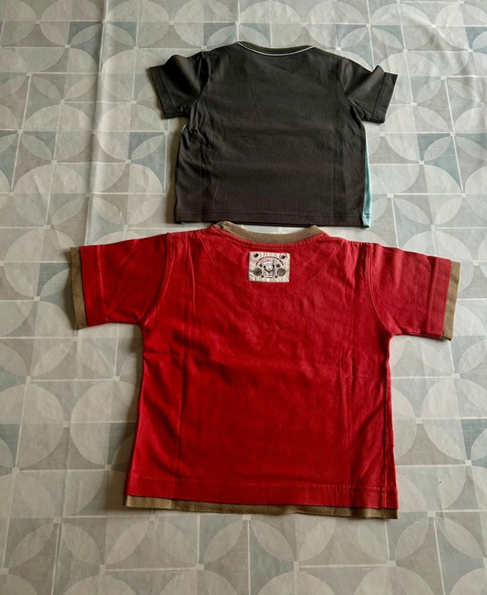 Lot de 2 t shirts garçon 4 ans - Kiabi - tissaia - en bon état - photo numéro 2